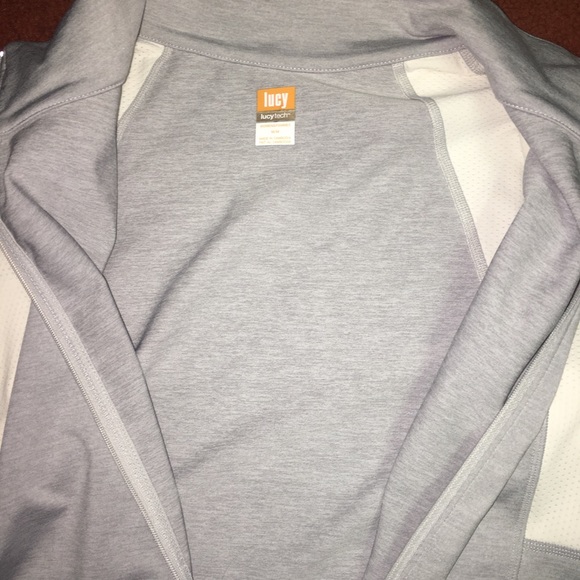 Lucy tech sweater - Picture 3 of 3